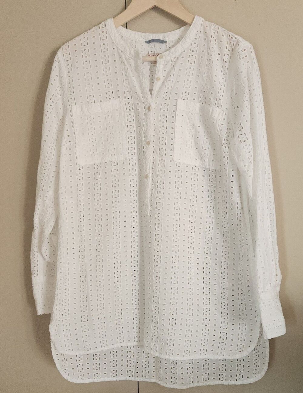 U34 Merona white see-through Eyetet lace 1/2 button tunic Button Up shirt Sz XL